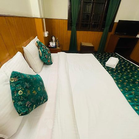 Hotel Palm Street Near Taj 아그라 외부 사진